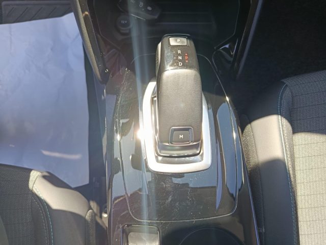 PEUGEOT 2008 usata, con Controllo automatico clima