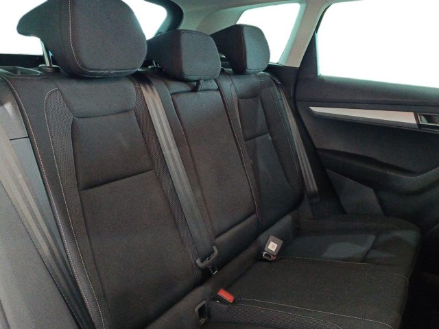 SKODA Karoq usata, con Servosterzo