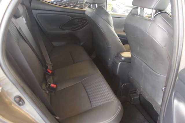 TOYOTA Yaris usata, con ESP