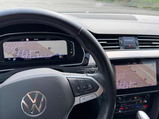 VOLKSWAGEN Passat Variant usata, con Sistema di navigazione