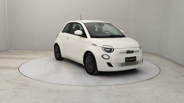 FIAT 500e usata, con Boardcomputer