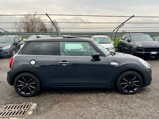 MINI Cooper S usata, con Autoradio