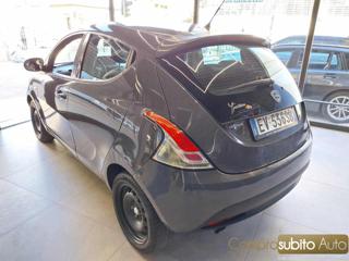 LANCIA Ypsilon usata, con Autoradio