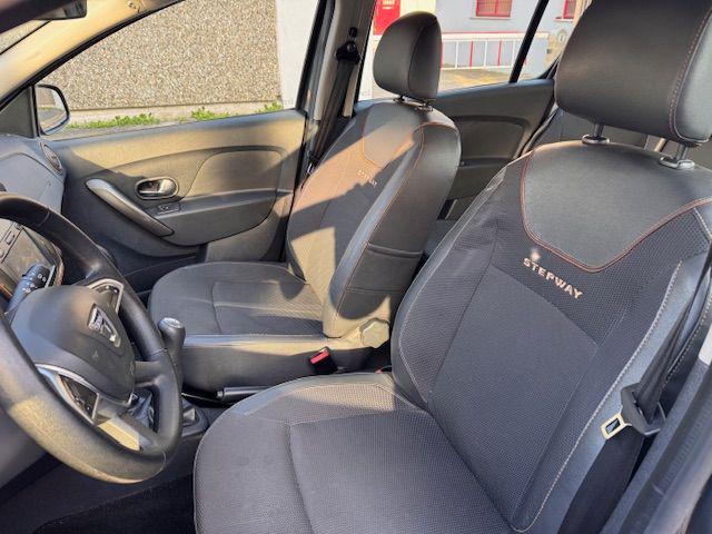 DACIA Sandero usata, con Chiusura centralizzata