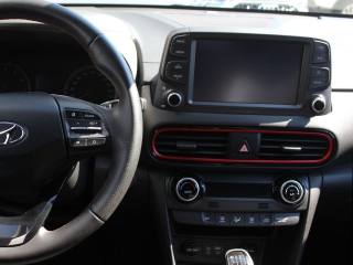 HYUNDAI Kona usata, con Volante in pelle