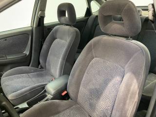 TOYOTA Avensis usata, con Chiusura centralizzata telecomandata