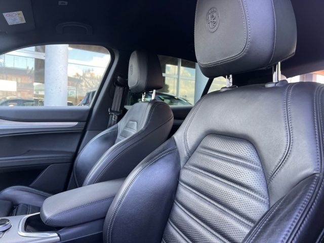 ALFA ROMEO Stelvio usata, con Fari Xenon