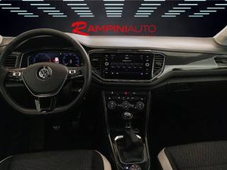 VOLKSWAGEN T-Roc usata 11