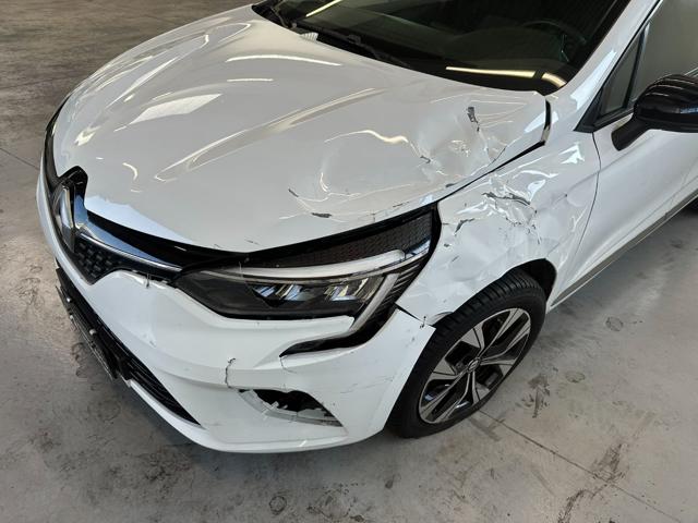 RENAULT Clio usata, con Climatizzatore