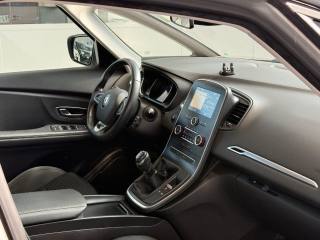RENAULT Scenic usata 27