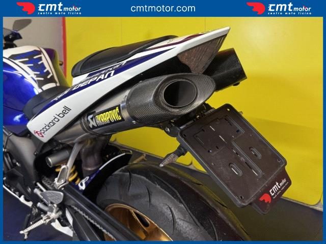YAMAHA YZF R1 usata 7