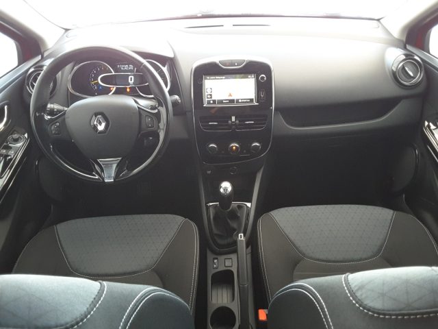 RENAULT Clio usata, con Controllo trazione