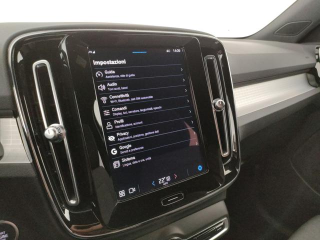 VOLVO XC40 usata, con Volante in pelle