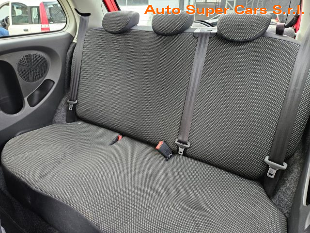 NISSAN Micra usata 16
