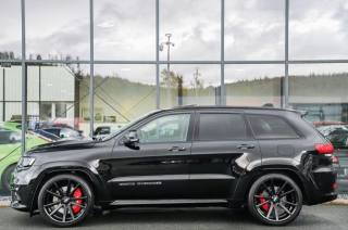 JEEP Grand Cherokee usata, con Autoradio