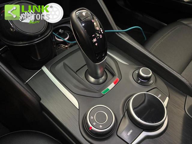 ALFA ROMEO Giulia usata, con Touch screen