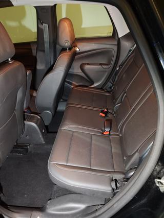 OPEL Crossland usata, con USB