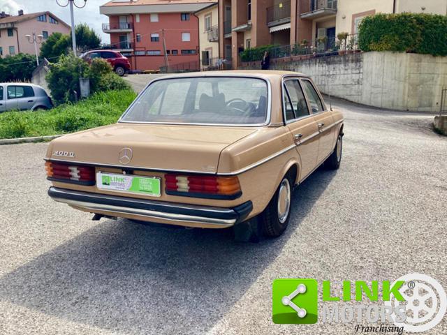 MERCEDES-BENZ 300 usata 6