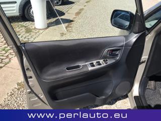 TOYOTA Corolla Verso usata, con Alzacristalli elettrici