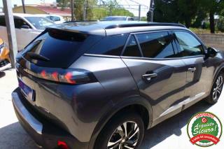 PEUGEOT 2008 usata, con Airbag testa