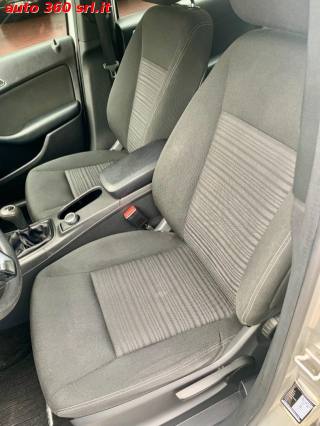 MERCEDES-BENZ B 180 usata, con Controllo trazione