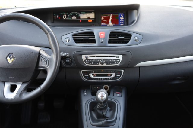 RENAULT Scenic usata, con Vetri oscurati