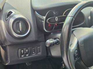 RENAULT Clio usata, con USB