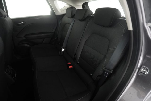 RENAULT Captur usata 9