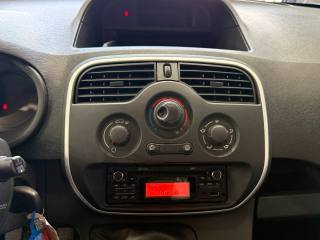 RENAULT Kangoo usata 14