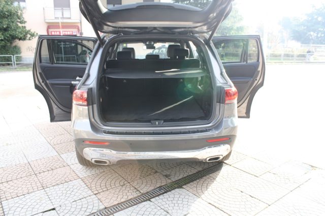 MERCEDES-BENZ GLB 180 usata, con Bluetooth