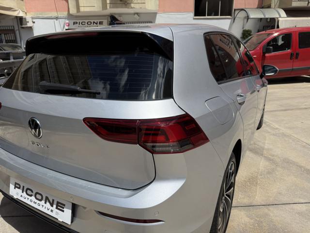 VOLKSWAGEN Golf usata, con Alzacristalli elettrici