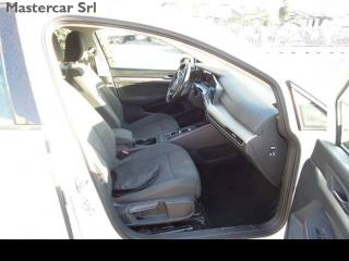 VOLKSWAGEN Golf usata, con Autoradio