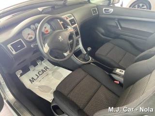 PEUGEOT 307 usata, con Volante in pelle