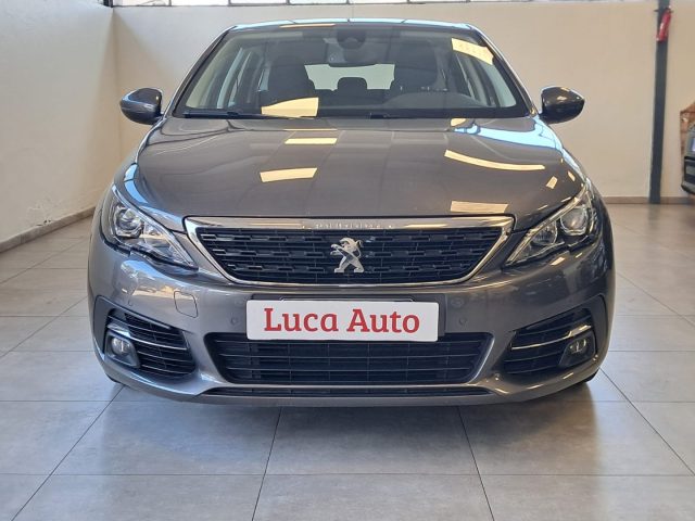 PEUGEOT 308 usata, con Airbag