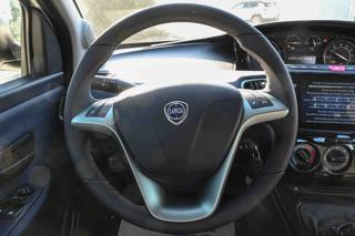 LANCIA Ypsilon usata, con Volante in pelle