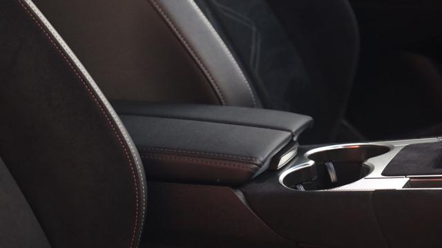 DS AUTOMOBILES DS 7 Crossback usata, con Airbag testa