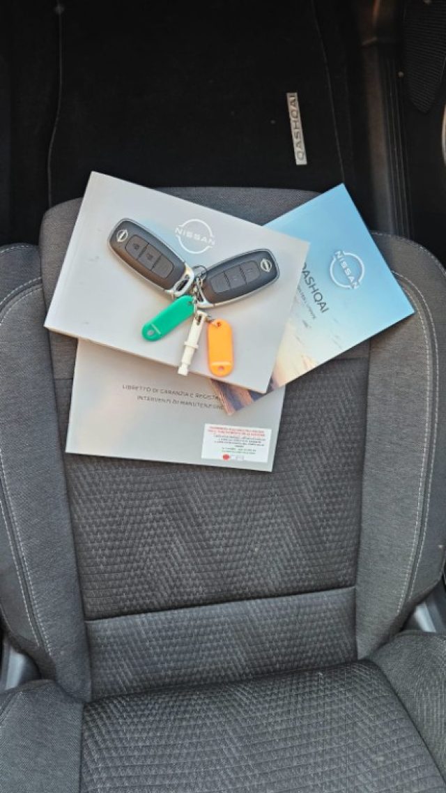 NISSAN Qashqai usata, con Autoradio