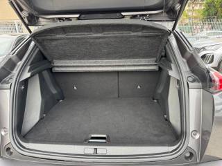 PEUGEOT 2008 usata, con Cruise Control