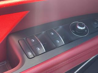 ALFA ROMEO Stelvio usata, con Interni in pelle