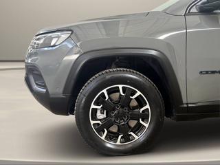 JEEP Compass usata, con Specchietti laterali elettrici