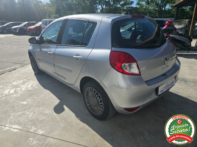 RENAULT Clio usata, con Chiusura centralizzata
