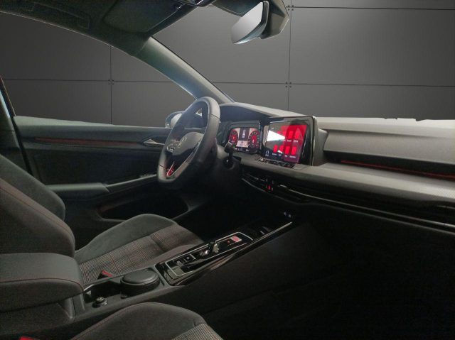 VOLKSWAGEN Golf usata, con Controllo trazione
