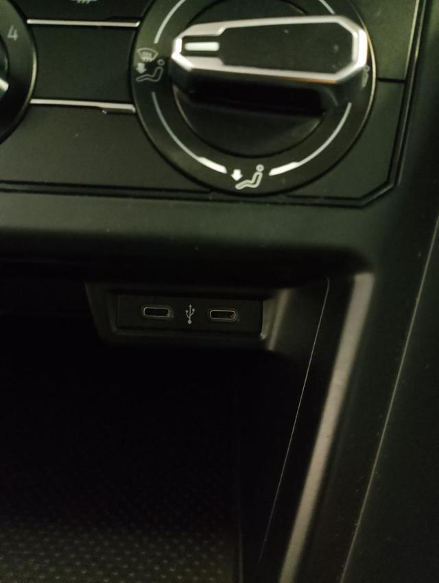 VOLKSWAGEN Polo usata 29