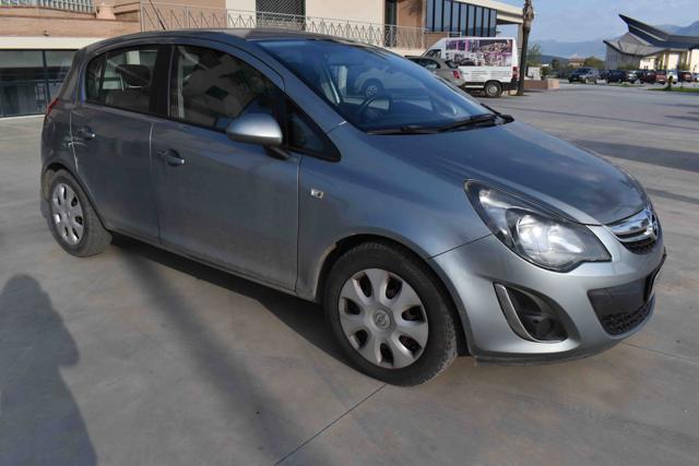 OPEL Corsa usata, con Airbag
