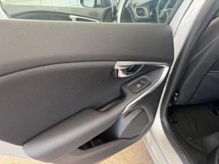 VOLVO V40 usata 19