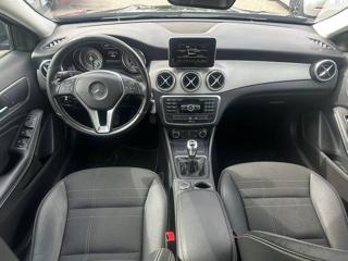 MERCEDES-BENZ GLA 180 usata, con Controllo vocale