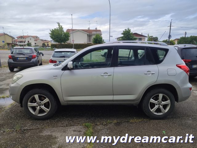 TOYOTA RAV 4 usata 21