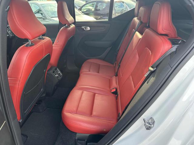 VOLVO XC40 usata, con Controllo automatico clima