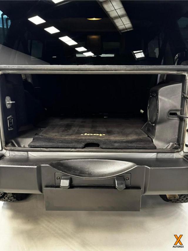 JEEP Wrangler usata, con Autoradio