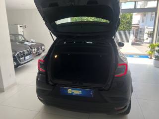 RENAULT Captur usata, con Servosterzo